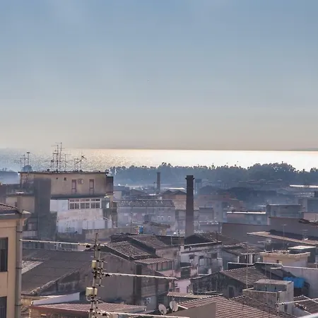 Daire Zagarella House *