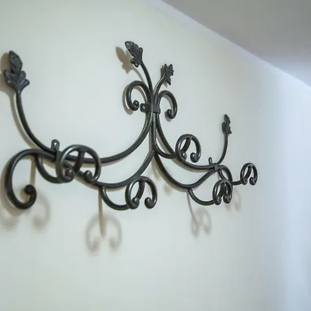 Zagarella House Daire Katanya